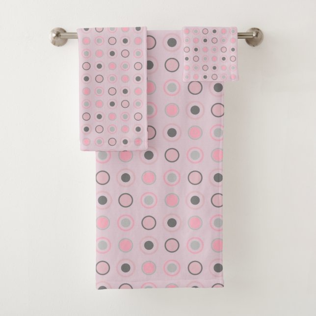 Pink and Gray Dots Bath Towel Set (Insitu)