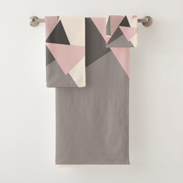 Pink and Gray Mid-century Modern Geometric  Bath Towel Set (Insitu)