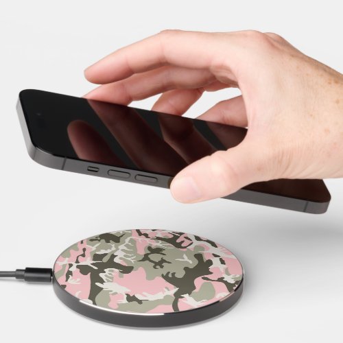 Pink and Green Camouflage Pattern Military Army Wireless Charger