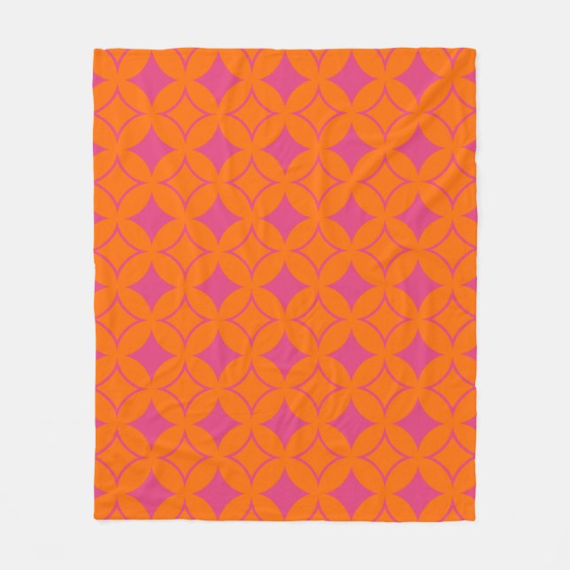 Pink and orange shippo fleece blanket (Front)