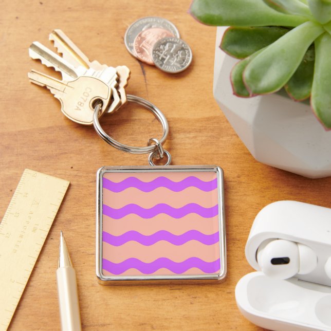 Pink and purple waves pattern keychain (Desk)