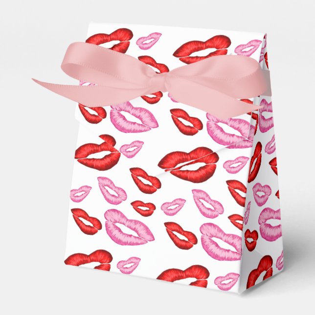 Pink and red lipstick prints favor boxes (Front Side)