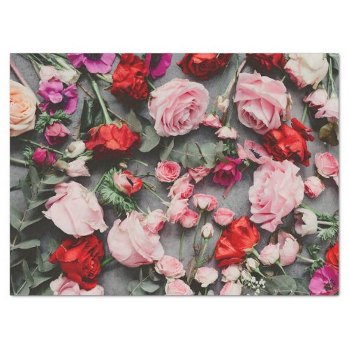PINK AND RED SCATTERED ROSES TISSUE PAPER