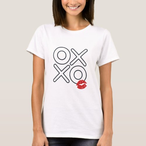 Pink and Red Xoxo Kisses Valentines Day Card  T_Shirt