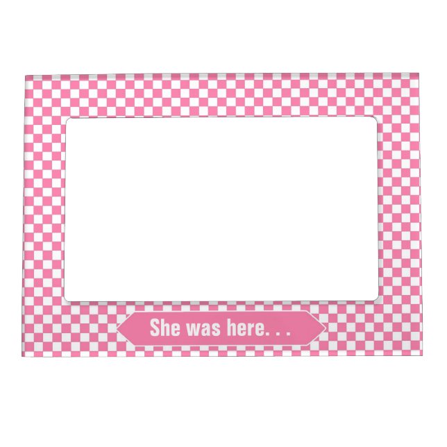 PInk and White Checkered Custom Photo Magnetic Frame (Front)