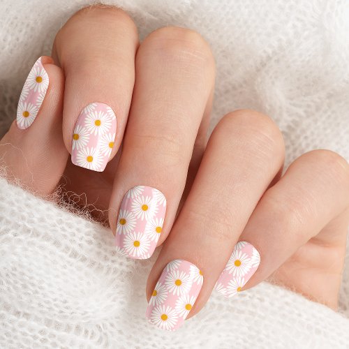 Pink And White Daisy Floral Pattern Minx Nail Art