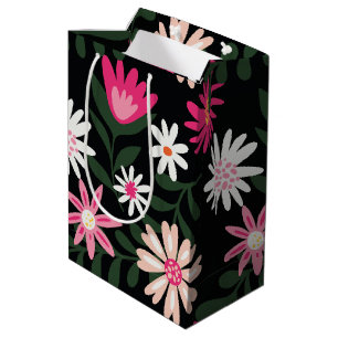Pink and White Daisy Pattern Medium Gift Bag
