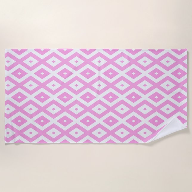 Pink and white diamond pattern beach towel (Front)
