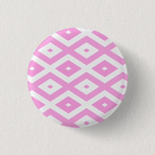 Pink and white diamond pattern button (Front)