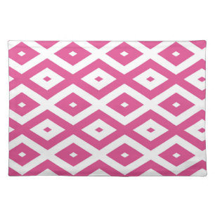 Pink and white diamond pattern cloth placemat