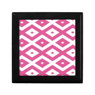 Pink and white diamond pattern gift box