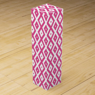 Pink and white diamond pattern wine box