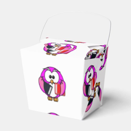 Pink and white owl holding some school books favor boxes