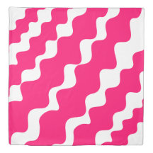 Pink and white slanting waves pattern 