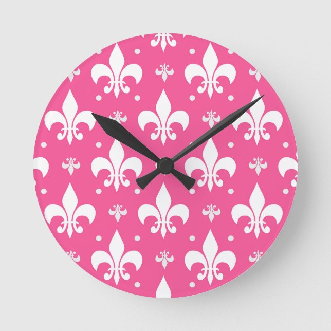 Pink Background Fleur-de-lis Pattern Design  Round Clock (Front)
