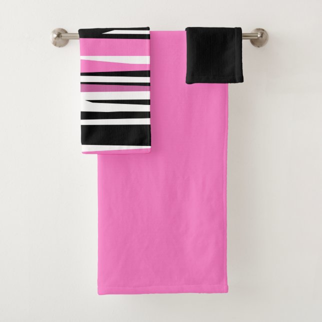 Pink Black and White Abstract Bath Towel Set (Insitu)