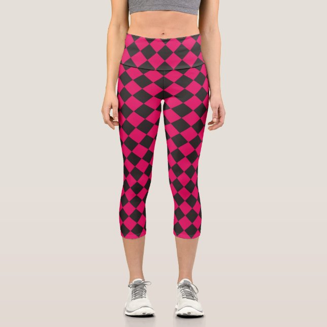 Pink Black Checker Diamond Pattern  Capri Leggings (Front)