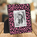 Pink Black Leopard Pattern Frameless Photo Easel Plaque<br><div class="desc">Made to look dimensional, a hot pink and black leopard pattern creates a beautiful frame for your favorite photo on this tabletop plaque with a built-in easel. The image is put directly on the hardboard panel for a stunningly crisp image with an easy wipe clean surface. Great as a gift...</div>