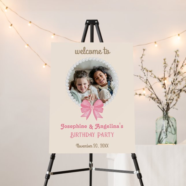 Pink Bow Pearl Photo Girl Joint Birthday Welcome Foam Board (In Situ (Stand))