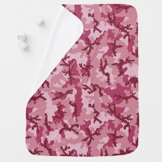 Pink camouflage baby blanket (In Situ)