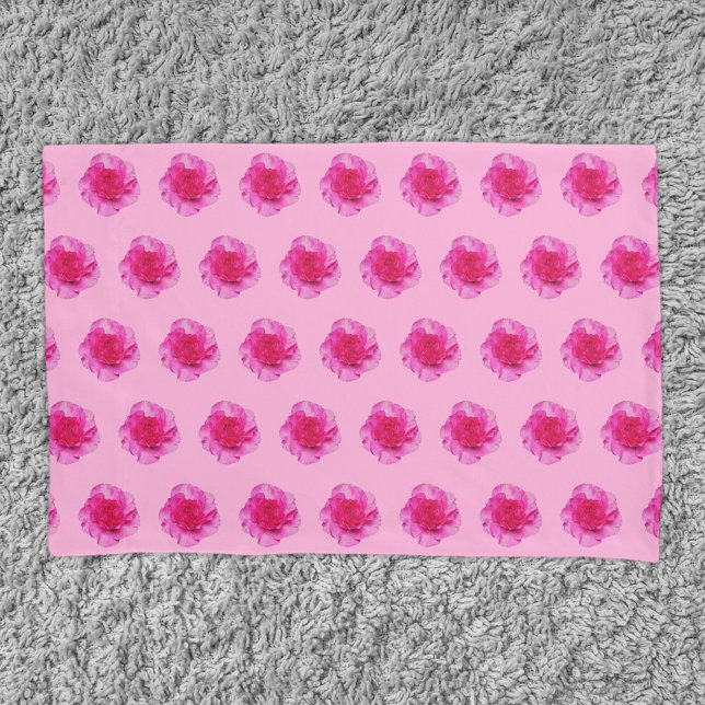Pink Carnation Flower Seamless Pattern on Pillow Case (Pink Carnation flower seamless pattern on pillow case)