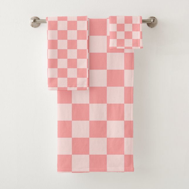 Pink Checkerboard Bath Towel Set (Insitu)