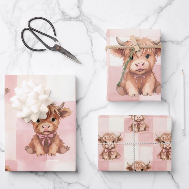 Pink Checkered Highland Cow Cute Gift Wrap (Front)