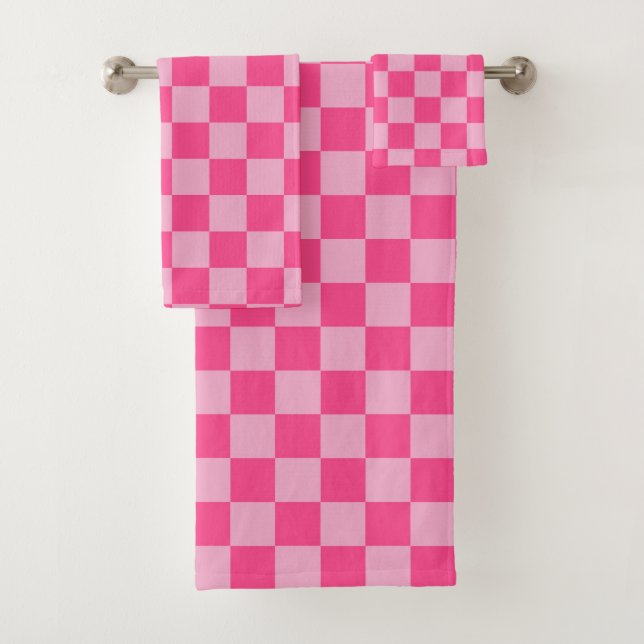 Pink Checkered Print Bath Towel Set (Insitu)