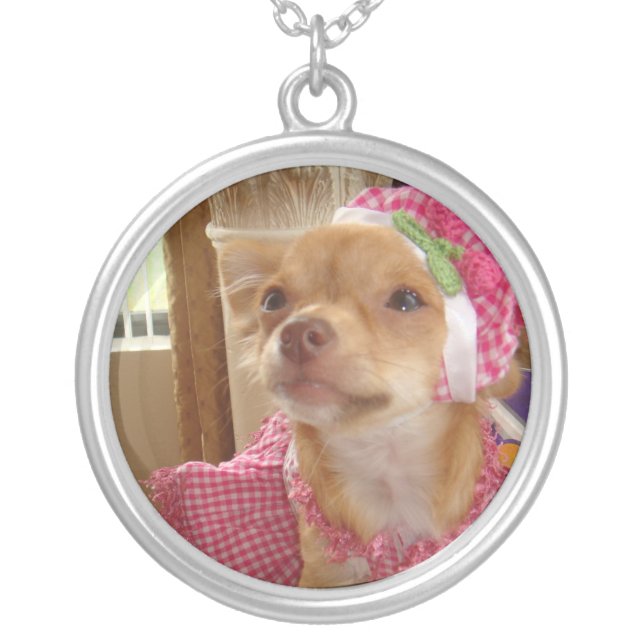 pink chihuahua necklace (Front)
