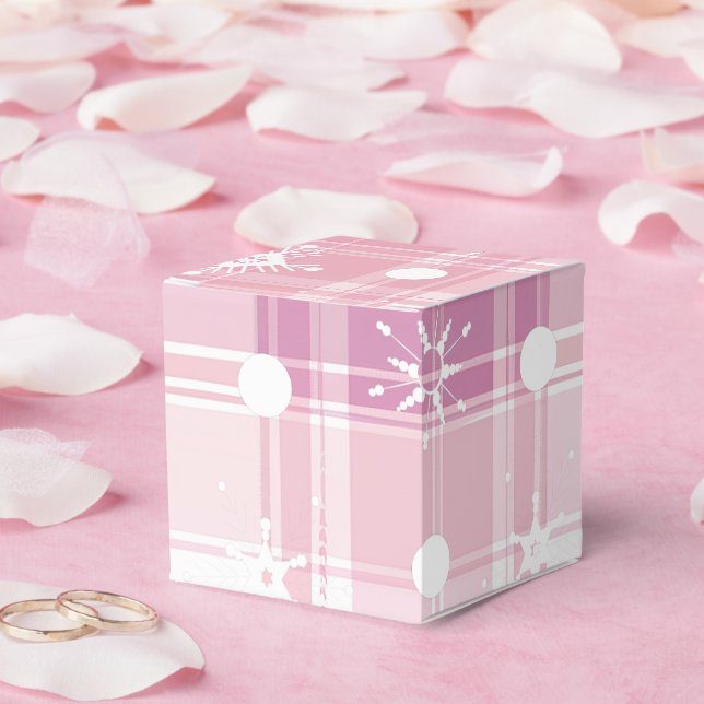 Pink Christmas Plaid Snowflakes  Favor Boxes (Wedding)