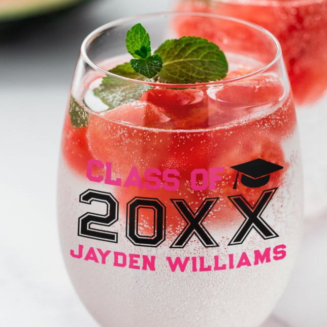 Pink Class of 2026 Custom Name Girl Graduation Stemless Wine Glass (Pink Black Class of 2025 Custom Graduation Party Stemless Wine Glass
)
