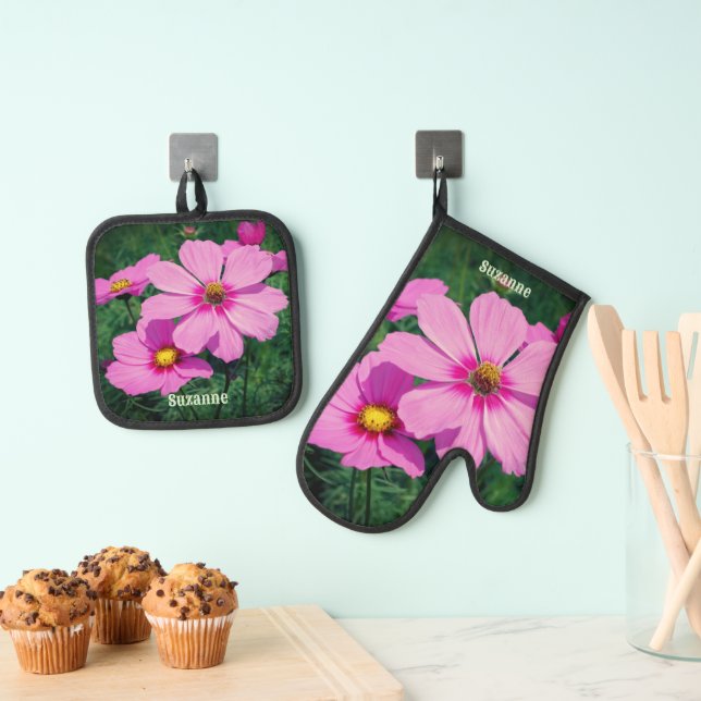 Pink Cosmos Flowers Personalized Oven Mitt & Pot Holder Set (Insitu(Hanging))