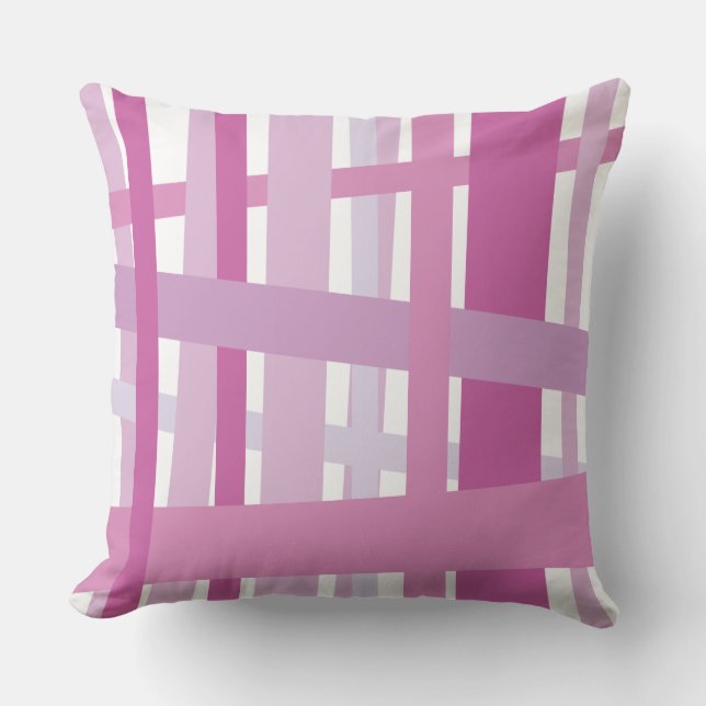 PINK CRAZY LINES DESIGN Retro Throw Pillow (Front)