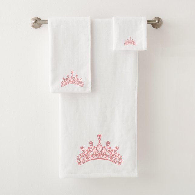 Pink Crown Illustration Bath Towel Set (Insitu)