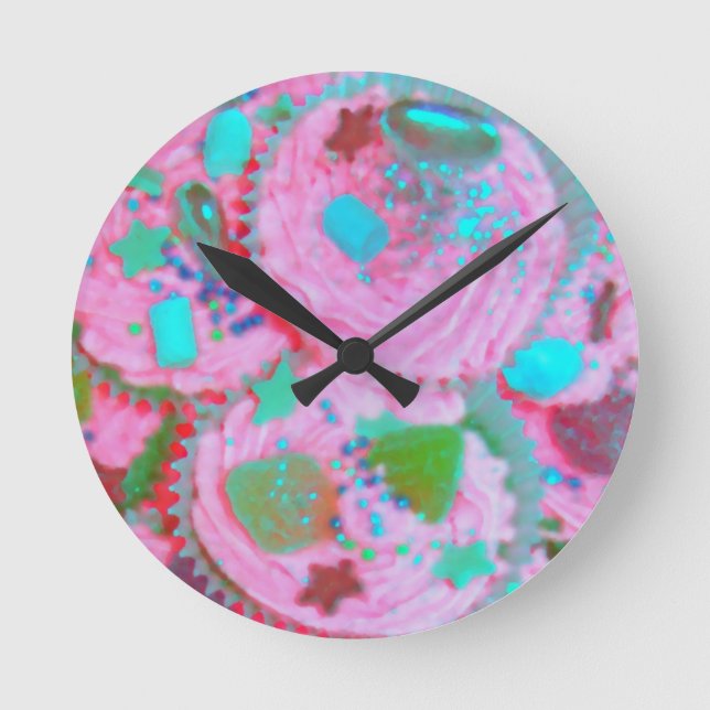 Pink Cupcakes clock (Front)