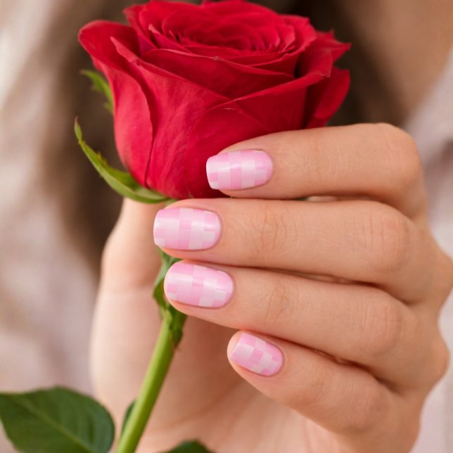 Pink cute nails minx nail art (Creator Uploaded)
