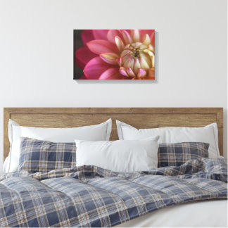 Pink Dahlia Canvas Print