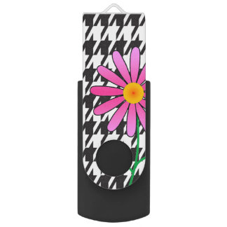 Pink Daisy USB Flash Drive