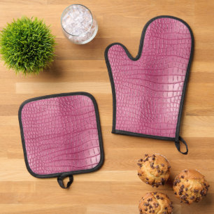 Pink Faux Alligator Animal Print Oven Mitt & Pot Holder Set