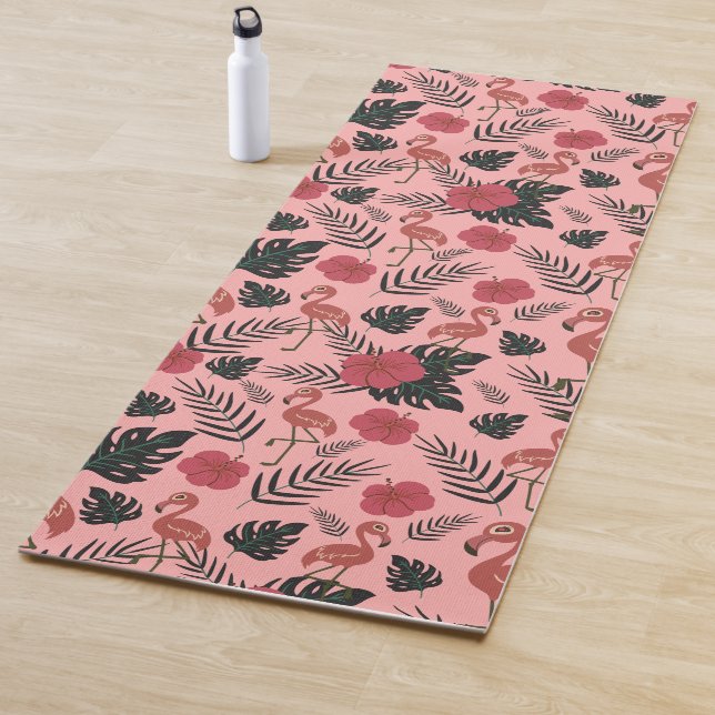 Pink flamingo seamless pattern flowers and leaves yoga mat (In Situ)