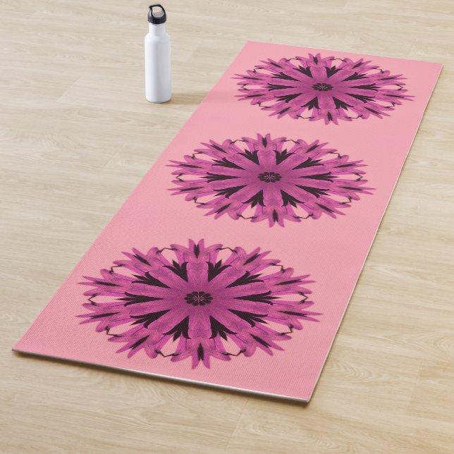 Pink floral  pattern yoga mat (In Situ)