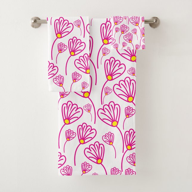 Pink Flower Elegant Floral Bath Towel Set (Insitu)