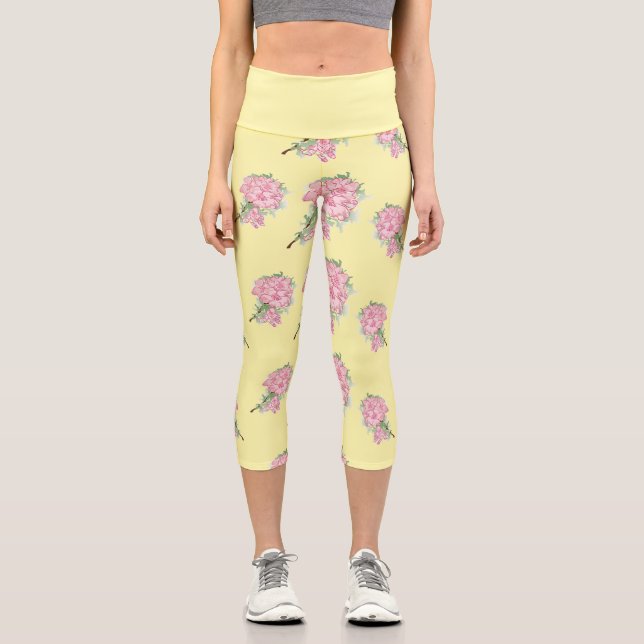 Pink flowers yellow pattern capri leggings (Front)