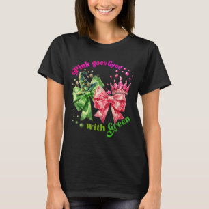 Pink Goes Good With Green Funny Halloween Witch Wo T-Shirt