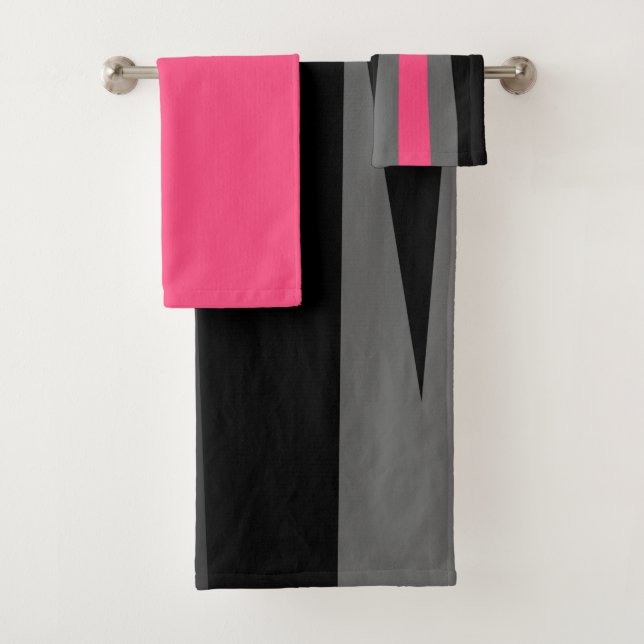 Pink Gray and Black Abstract Bath Towel Set (Insitu)