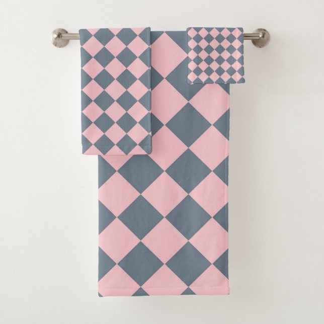 Pink Gray Checker Diamond Pattern  Bath Towel Set (Insitu)