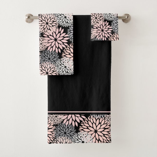 Pink Gray Dahlia Floral Pattern Bath Towel Set (Insitu)