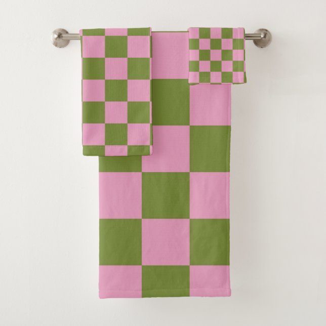 Pink Green Checkered Gingham Pattern Bath Towel Set (Insitu)