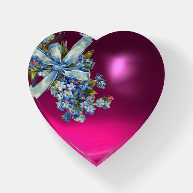 PINK HEART AND FORGET ME NOTS WEDDING PARTY PAPERWEIGHT (Front)