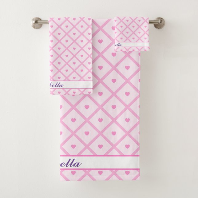 Pink Heart Modern Plaid Collection Bath Towel Set (Insitu)